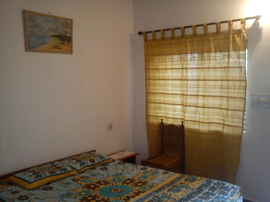 Adilson Guest House Calangute Chambre photo